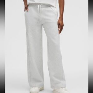 Lululemon Scuba Mid-Rise Wide Leg Sweatpants